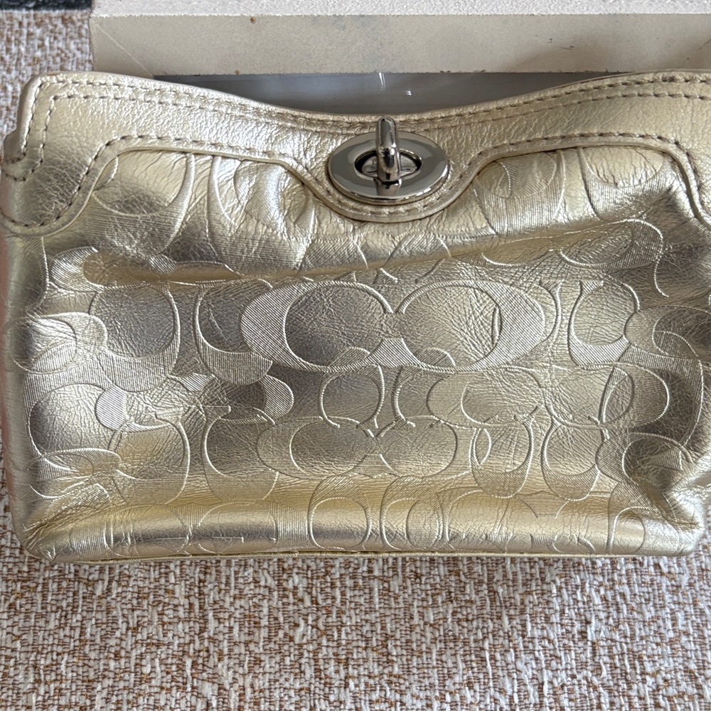 Coach Wristlet Bundle - Picture 2 of 15